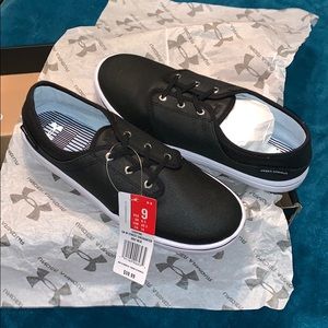 UA Women’s Street Encounter black size 9 shoes